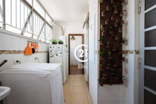 Imagem Apartamento com 3 Quartos à Venda, 180 m² em Itaim Bibi - São Paulo Imagem Apartamento com 3 Quartos à Venda, 180 m² em Itaim Bibi - São Paulo
