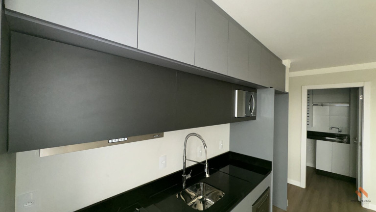 Imagem Apartamento com 2 Quartos à Venda, 76 m²