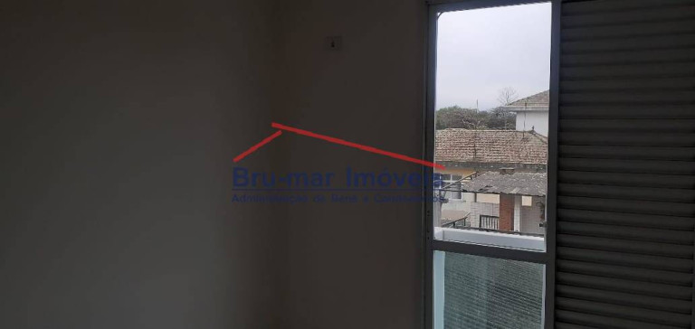 Imagem Casa com 2 Quartos à Venda, 115 m² em Embaré - Santos Imagem Casa com 2 Quartos à Venda, 115 m² em Embaré - Santos