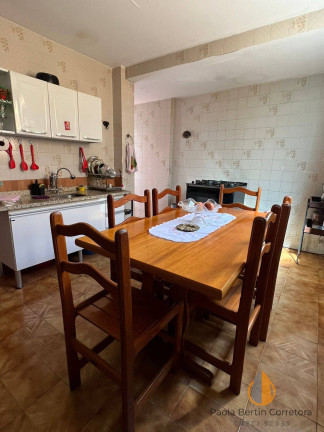 Imagem Casa com 7 Quartos à Venda, 531 m² em Gradim - São Gonçalo Imagem Casa com 7 Quartos à Venda, 531 m² em Gradim - São Gonçalo