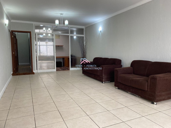 Imagem Casa com 3 Quartos à Venda, 220 m² em Vila Liberdade - Jundiaí Imagem Casa com 3 Quartos à Venda, 220 m² em Vila Liberdade - Jundiaí