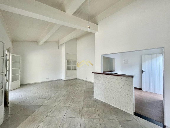 Imagem Casa com 4 Quartos à Venda, 184 m² em Centro - Ubatuba Imagem Casa com 4 Quartos à Venda, 184 m² em Centro - Ubatuba