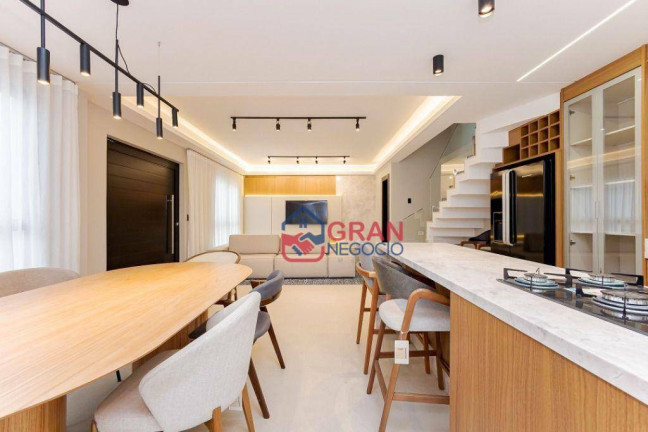 Imagem Casa com 3 Quartos à Venda, 178 m² em Santa Felicidade - Curitiba Imagem Casa com 3 Quartos à Venda, 178 m² em Santa Felicidade - Curitiba
