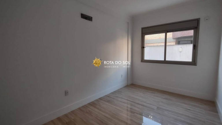 Imagem Apartamento com 3 Quartos à Venda, 174 m² em Centro - Bombinhas Imagem Apartamento com 3 Quartos à Venda, 174 m² em Centro - Bombinhas