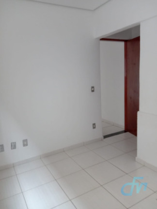Imagem Casa de Condomínio com 2 Quartos à Venda, 125 m² em Jardim Rubi - Mogi Das Cruzes