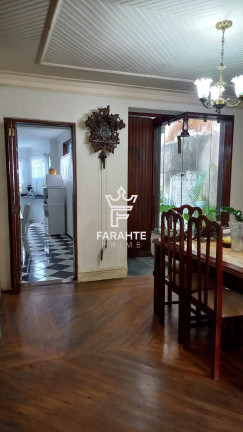 Sobrado com 3 Quartos à Venda, 109 m² em Gonzaga - Santos