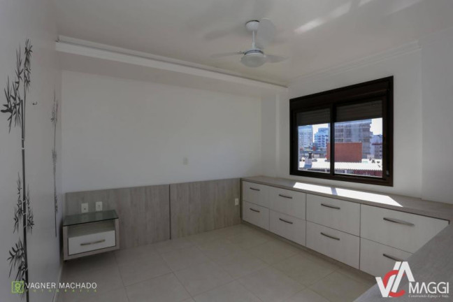 Imagem Apartamento com 2 Quartos à Venda, 168 m² em Torres Imagem Apartamento com 2 Quartos à Venda, 168 m² em Torres