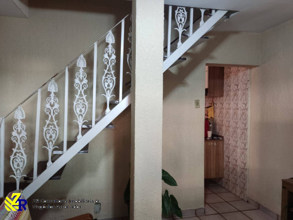 Imagem Sobrado com 4 Quartos à Venda, 260 m² em São Matheus - São Paulo Imagem Sobrado com 4 Quartos à Venda, 260 m² em São Matheus - São Paulo