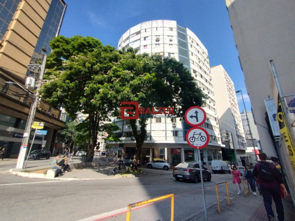 Imagem Apartamento com 2 Quartos à Venda, 91 m² em Centro - Florianópolis Imagem Apartamento com 2 Quartos à Venda, 91 m² em Centro - Florianópolis