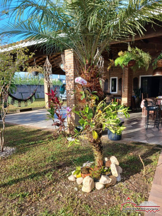 Imagem Chácara com 3 Quartos à Venda, 389 m² em Paratei - Guararema Imagem Chácara com 3 Quartos à Venda, 389 m² em Paratei - Guararema