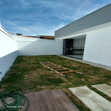 Imagem Casa com 3 Quartos à Venda, em Parque Real - Pouso Alegre Imagem Casa com 3 Quartos à Venda, em Parque Real - Pouso Alegre