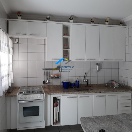 Imagem Casa de Condomínio com 3 Quartos à Venda, 1 m² em Parque Jardim Europa - Bauru