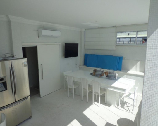 Imagem Imóvel com 4 Quartos à Venda, 450 m² em Pitangueiras - Guarujá Imagem Imóvel com 4 Quartos à Venda, 450 m² em Pitangueiras - Guarujá