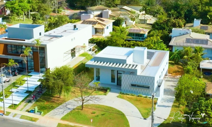 Casa de Condomínio com 4 Quartos à Venda, 373 m² em Residencial Aldeia Do Vale - Goiânia