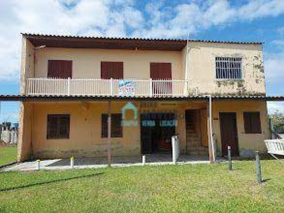 Edifício Residencial com 8 Quartos à Venda,  em Magistério - Balneário Pinhal