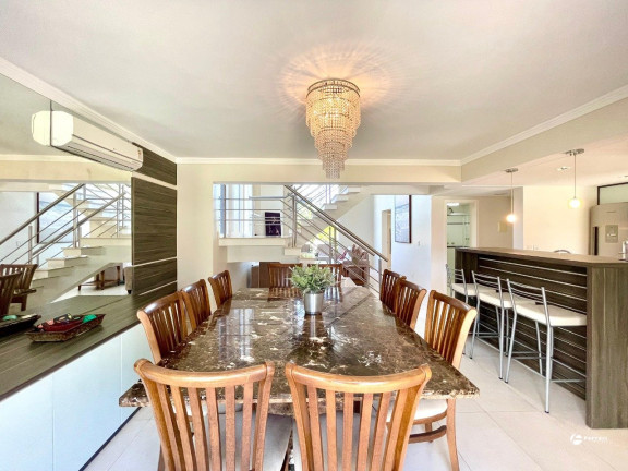 Imagem Casa de Condomínio com 4 Quartos à Venda, 250 m² em Dubai - Capão Da Canoa Imagem Casa de Condomínio com 4 Quartos à Venda, 250 m² em Dubai - Capão Da Canoa