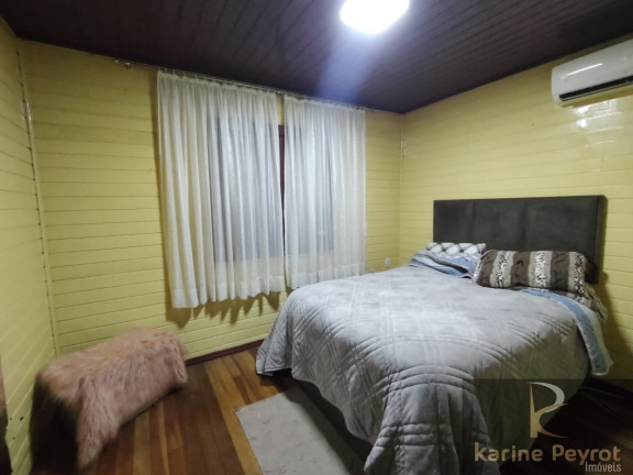 Imagem Casa com 3 Quartos à Venda, 100 m² em Feitoria - São Leopoldo Imagem Casa com 3 Quartos à Venda, 100 m² em Feitoria - São Leopoldo