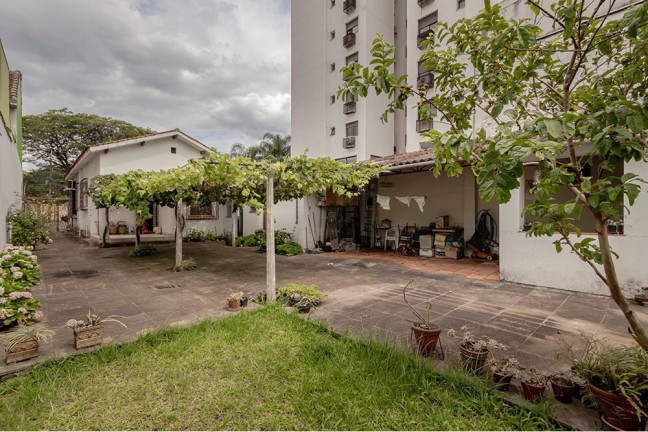 Imagem Terreno à Venda, em Menino Deus - Porto Alegre Imagem Terreno à Venda, em Menino Deus - Porto Alegre