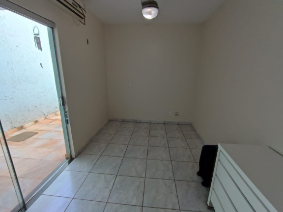Imagem Casa com 3 Quartos à Venda, 356 m² em Jao - Goiania Imagem Casa com 3 Quartos à Venda, 356 m² em Jao - Goiania