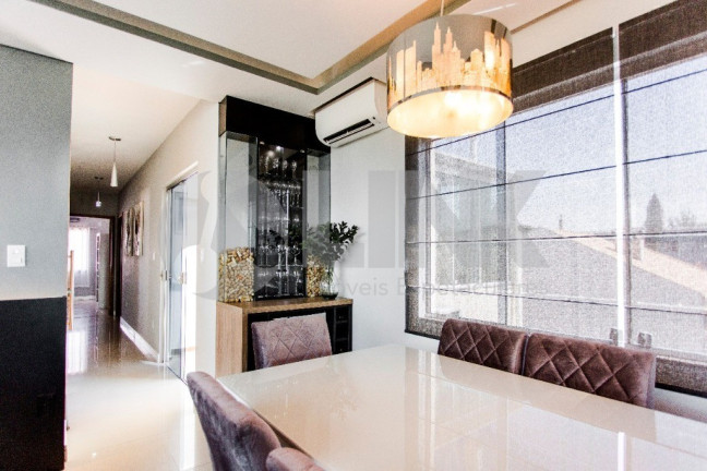 Imagem Apartamento com 3 Quartos à Venda, 164 m² em Vila Ipiranga - Porto Alegre