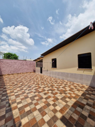 Imagem Casa com 5 Quartos à Venda, 450 m² em Novo Aleixo - Manaus