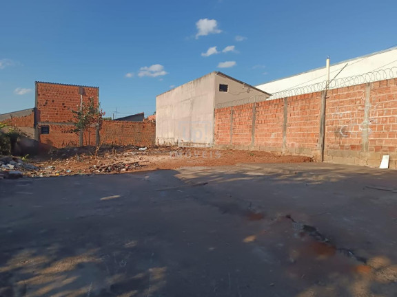 Imagem Terreno à Venda, 250 m² em Cidade Aracy - São Carlos Imagem Terreno à Venda, 250 m² em Cidade Aracy - São Carlos