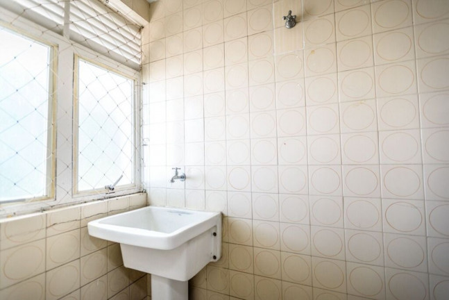 Imagem Imóvel com 3 Quartos à Venda, 230 m² em Passo Da Areia - Porto Alegre Imagem Imóvel com 3 Quartos à Venda, 230 m² em Passo Da Areia - Porto Alegre