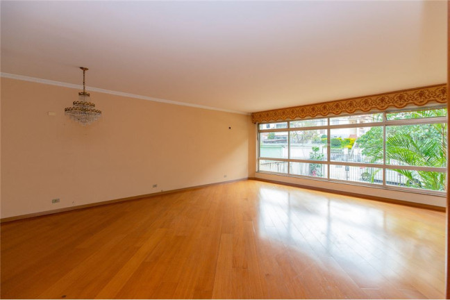 Imagem Casa com 4 Quartos à Venda,  em Vila Ipojuca - São Paulo