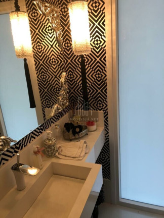 Imagem Casa com 3 Quartos à Venda, 393 m² em Alphaville - Santana De Parnaíba Imagem Casa com 3 Quartos à Venda, 393 m² em Alphaville - Santana De Parnaíba