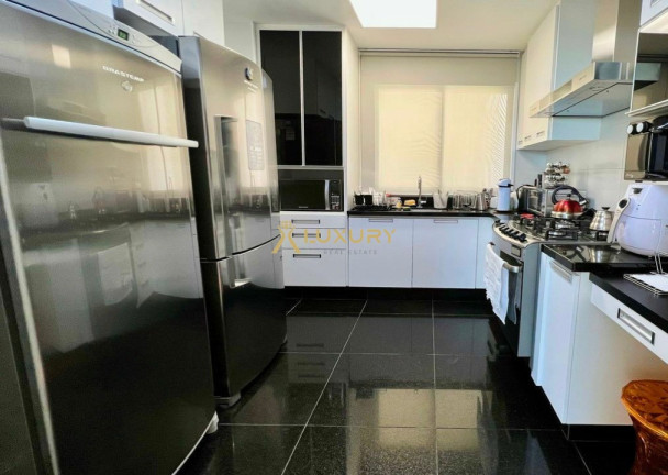 Imagem Imóvel com 4 Quartos à Venda, 126 m² em Vila Da Serra - Nova Lima Imagem Imóvel com 4 Quartos à Venda, 126 m² em Vila Da Serra - Nova Lima