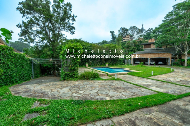 Imagem Sobrado com 4 Quartos à Venda, em Morumbi - São Paulo Imagem Sobrado com 4 Quartos à Venda, em Morumbi - São Paulo