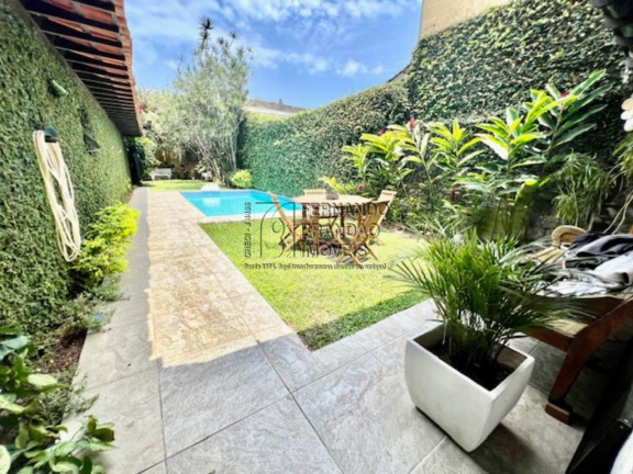 Imagem Casa com 4 Quartos à Venda, 395 m² em Barra Da Tijuca - Rio De Janeiro Imagem Casa com 4 Quartos à Venda, 395 m² em Barra Da Tijuca - Rio De Janeiro