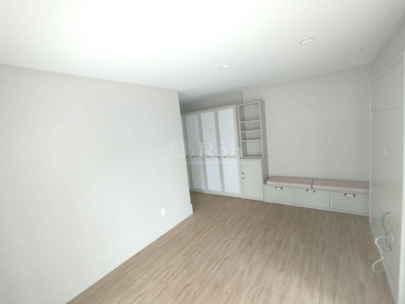 Imagem Apartamento com 3 Quartos à Venda, 385 m² em Praia Brava - Itajaí Imagem Apartamento com 3 Quartos à Venda, 385 m² em Praia Brava - Itajaí