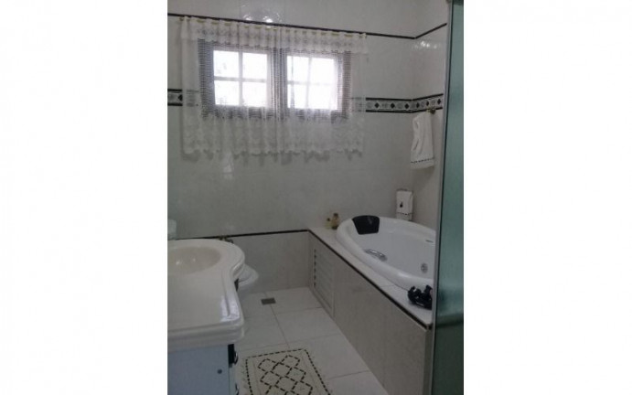 Imagem Imóvel com 3 Quartos à Venda, 360 m² em Loteamento Loanda - Atibaia Imagem Imóvel com 3 Quartos à Venda, 360 m² em Loteamento Loanda - Atibaia