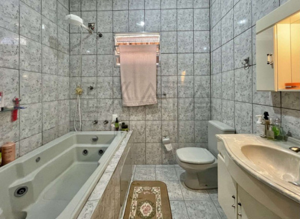 Imagem Imóvel com 3 Quartos à Venda, 412 m² em Chácara Dos Lagos - Carapicuíba Imagem Imóvel com 3 Quartos à Venda, 412 m² em Chácara Dos Lagos - Carapicuíba