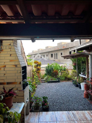 Imagem Casa com 3 Quartos à Venda, 180 m² em Aventureiro - Joinville