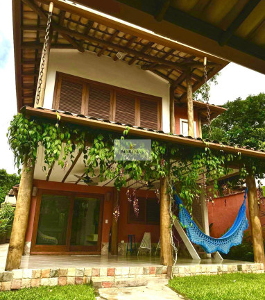 Imagem Casa com 4 Quartos à Venda, 200 m² em Maresias - São Sebastião Imagem Casa com 4 Quartos à Venda, 200 m² em Maresias - São Sebastião