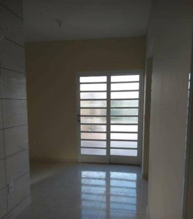 Imagem Casa com 2 Quartos à Venda, 80 m² em Parque Lago Azul - Pindamonhangaba Imagem Casa com 2 Quartos à Venda, 80 m² em Parque Lago Azul - Pindamonhangaba