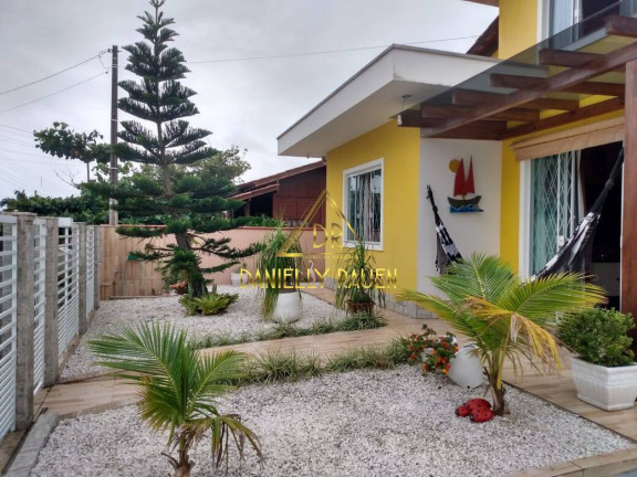 Imagem Casa com 3 Quartos à Venda, 280 m² em Los Angeles - Barra Velha Imagem Casa com 3 Quartos à Venda, 280 m² em Los Angeles - Barra Velha