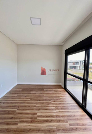Imagem Sobrado com 4 Quartos à Venda, 265 m² em Santa Regina - Camboriú Imagem Sobrado com 4 Quartos à Venda, 265 m² em Santa Regina - Camboriú