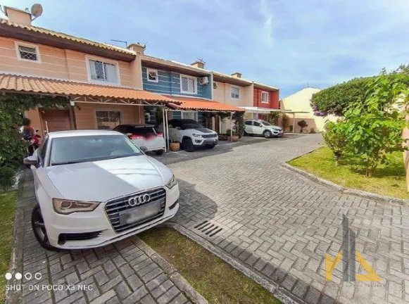 Imagem Casa com 3 Quartos à Venda, 150 m² em água Verde - Curitiba Imagem Casa com 3 Quartos à Venda, 150 m² em água Verde - Curitiba