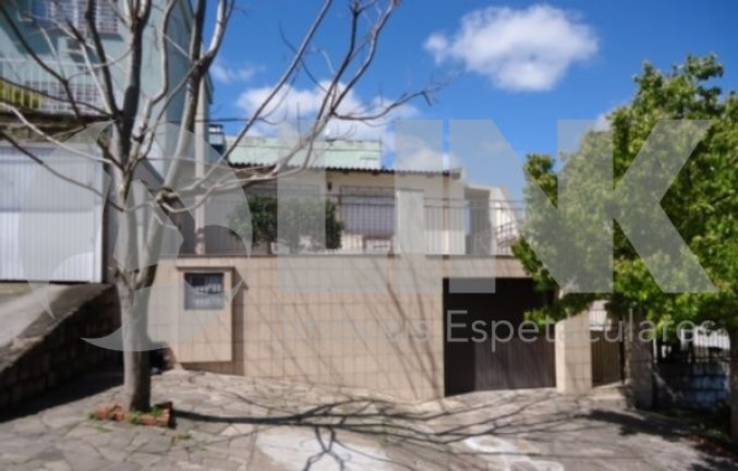Casa com 4 Quartos à Venda, 179 m² em Medianeira - Porto Alegre