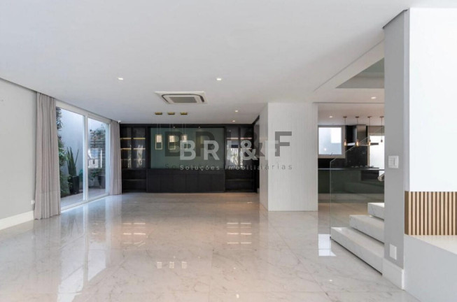 Imagem Casa com 3 Quartos à Venda, 600 m² em Granja Julieta - São Paulo Imagem Casa com 3 Quartos à Venda, 600 m² em Granja Julieta - São Paulo