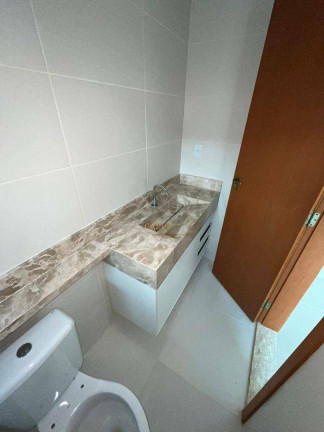Imagem Casa com 4 Quartos à Venda ou Locação, 127 m² em Buraquinho - Lauro De Freitas