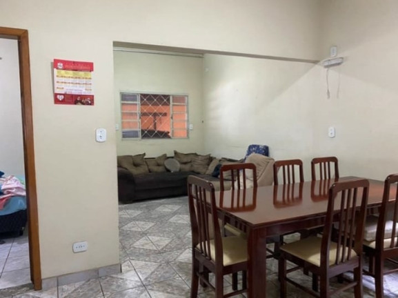 Imagem Casa com 3 Quartos à Venda, 164 m² em Azeredo - Pindamonhangaba Imagem Casa com 3 Quartos à Venda, 164 m² em Azeredo - Pindamonhangaba