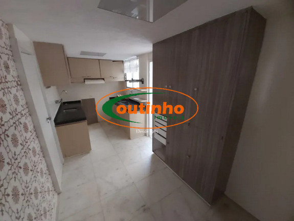 Imagem Cobertura com 3 Quartos à Venda, 180 m² em Tijuca - Rio De Janeiro Imagem Cobertura com 3 Quartos à Venda, 180 m² em Tijuca - Rio De Janeiro