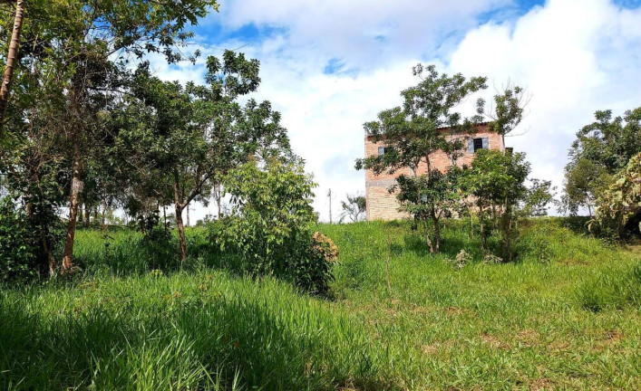 Imagem Chácara com 3 Quartos à Venda, 240 m² em Zona Rural - Goiânia Imagem Chácara com 3 Quartos à Venda, 240 m² em Zona Rural - Goiânia