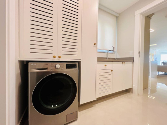 Imagem Apartamento com 4 Quartos à Venda, em Barra Sul - Balneário Camboriú Imagem Apartamento com 4 Quartos à Venda, em Barra Sul - Balneário Camboriú