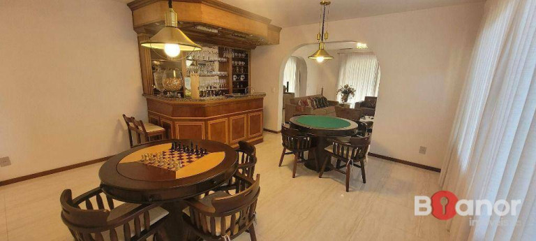Imagem Casa com 4 Quartos à Venda, 700 m² em Centro - Blumenau Imagem Casa com 4 Quartos à Venda, 700 m² em Centro - Blumenau