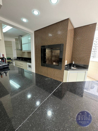 Imagem Apartamento com 3 Quartos à Venda, 144 m² em Centro - Balneário Camboriú Imagem Apartamento com 3 Quartos à Venda, 144 m² em Centro - Balneário Camboriú